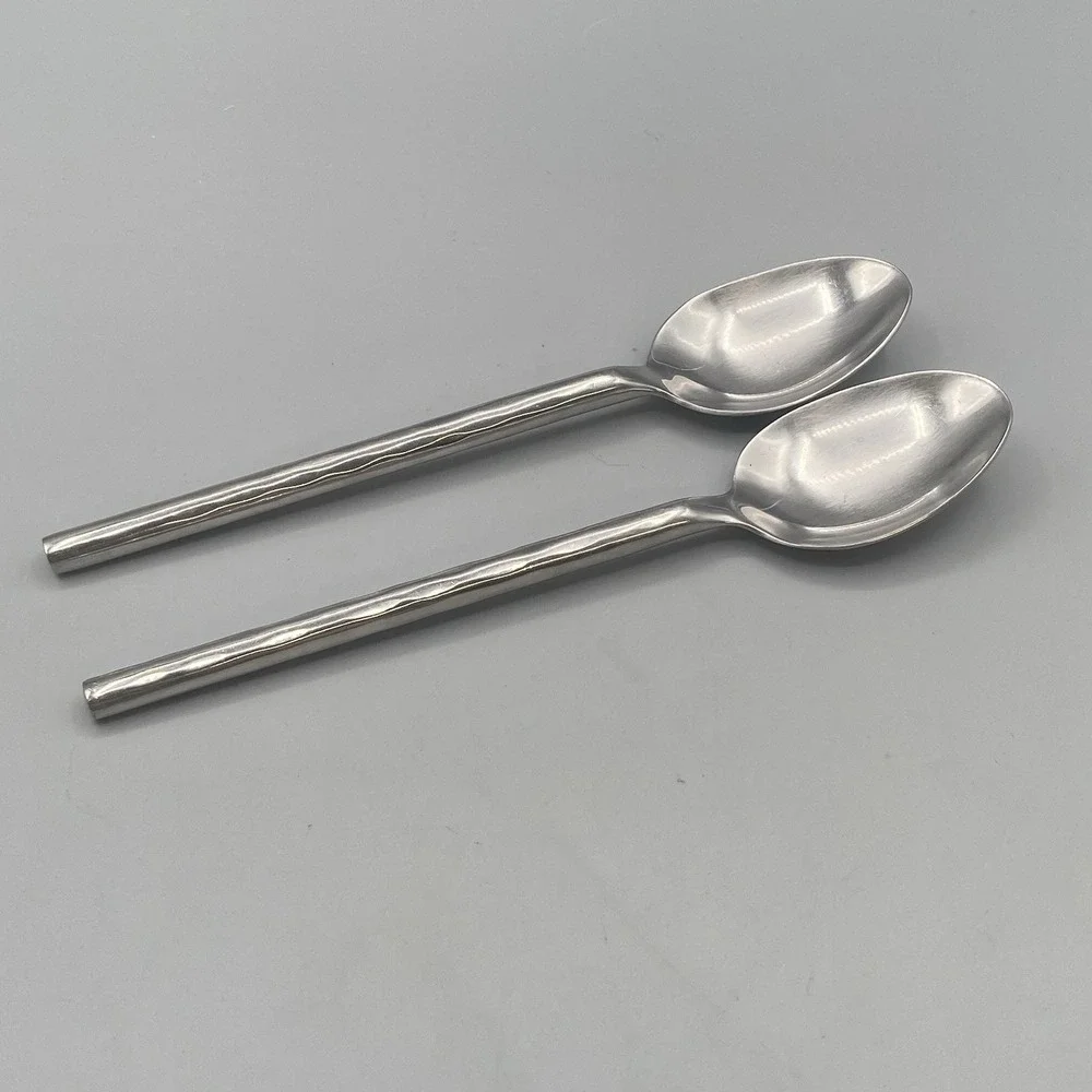 Pier One PII16 Oval SOUP SPOONS Hammered Glossy China 18/8 Stainless Place Table
